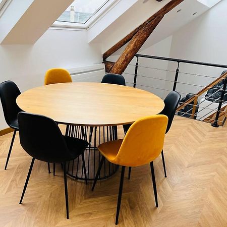 Ferienwohnung Elegant T4 Centre Reims/Parking Prive Exterior foto